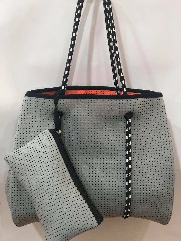 BAGGAGE BTQ- NEOPRENE TOTE | LIGHT GREY WITH ORANGE