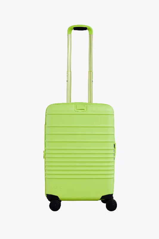 The Carry-On Roller in Citron