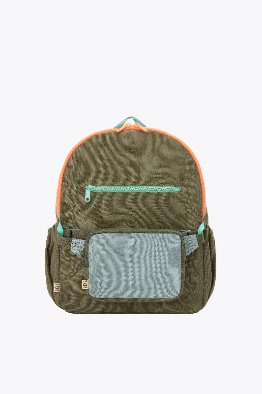 The Kids Backpack in Olive