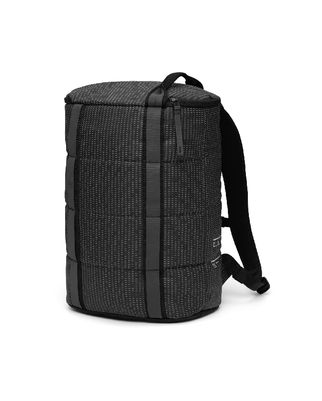 Roamer Duffel Backpack 25L Reflective Black